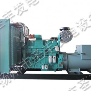 重慶康明斯動力配套500千瓦柴油發(fā)電機(jī)組KTAA19-G6
